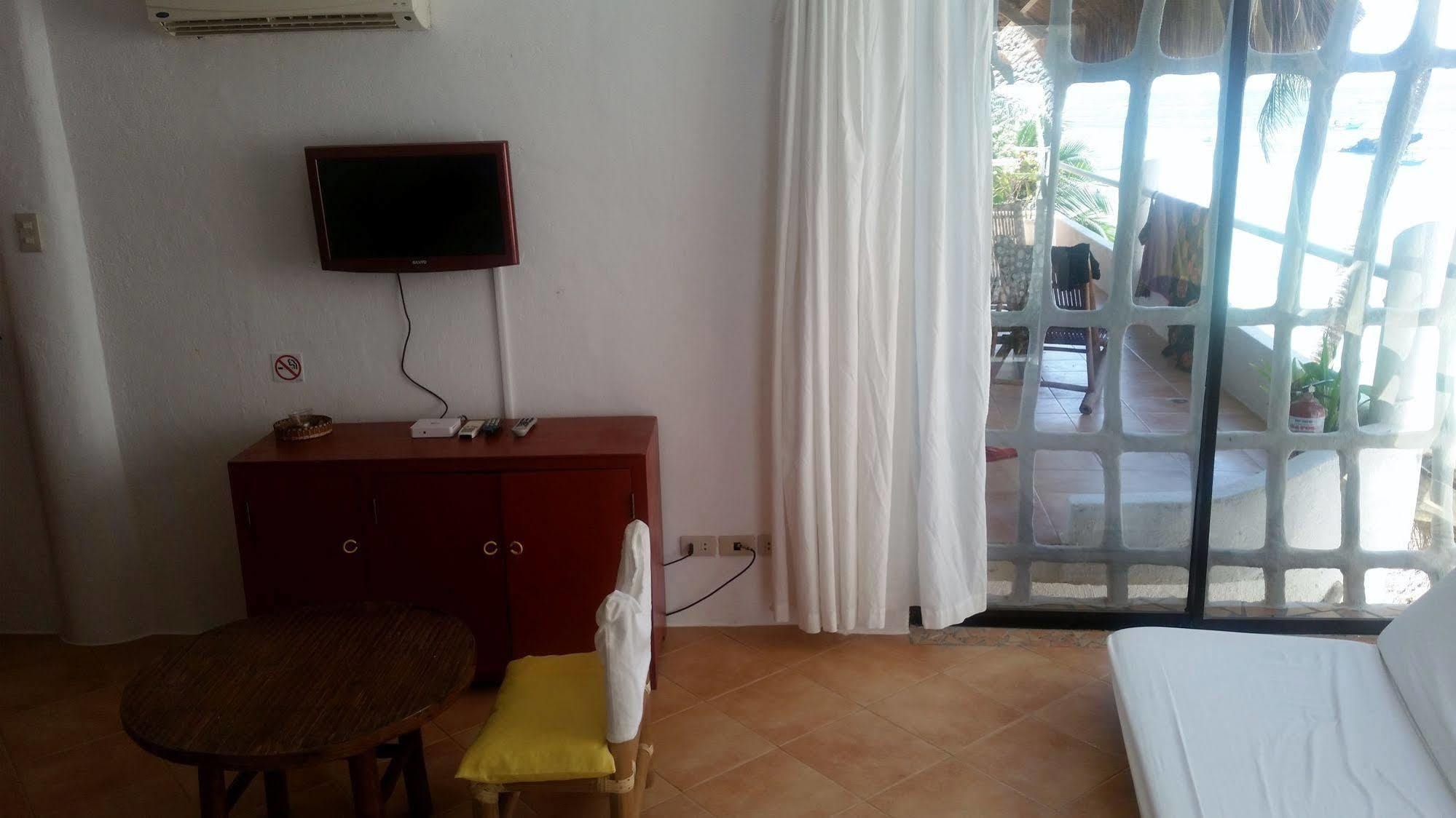 Artista Beach Villa Balabag  Kültér fotó