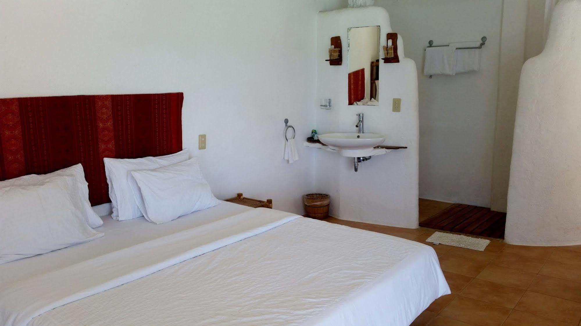 Artista Beach Villa Balabag  Kültér fotó