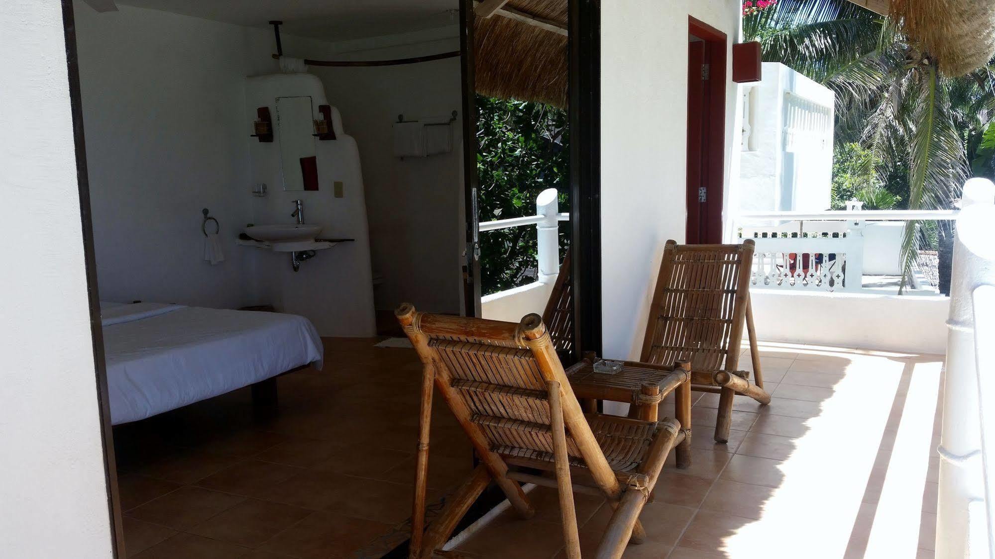Artista Beach Villa Balabag  Kültér fotó