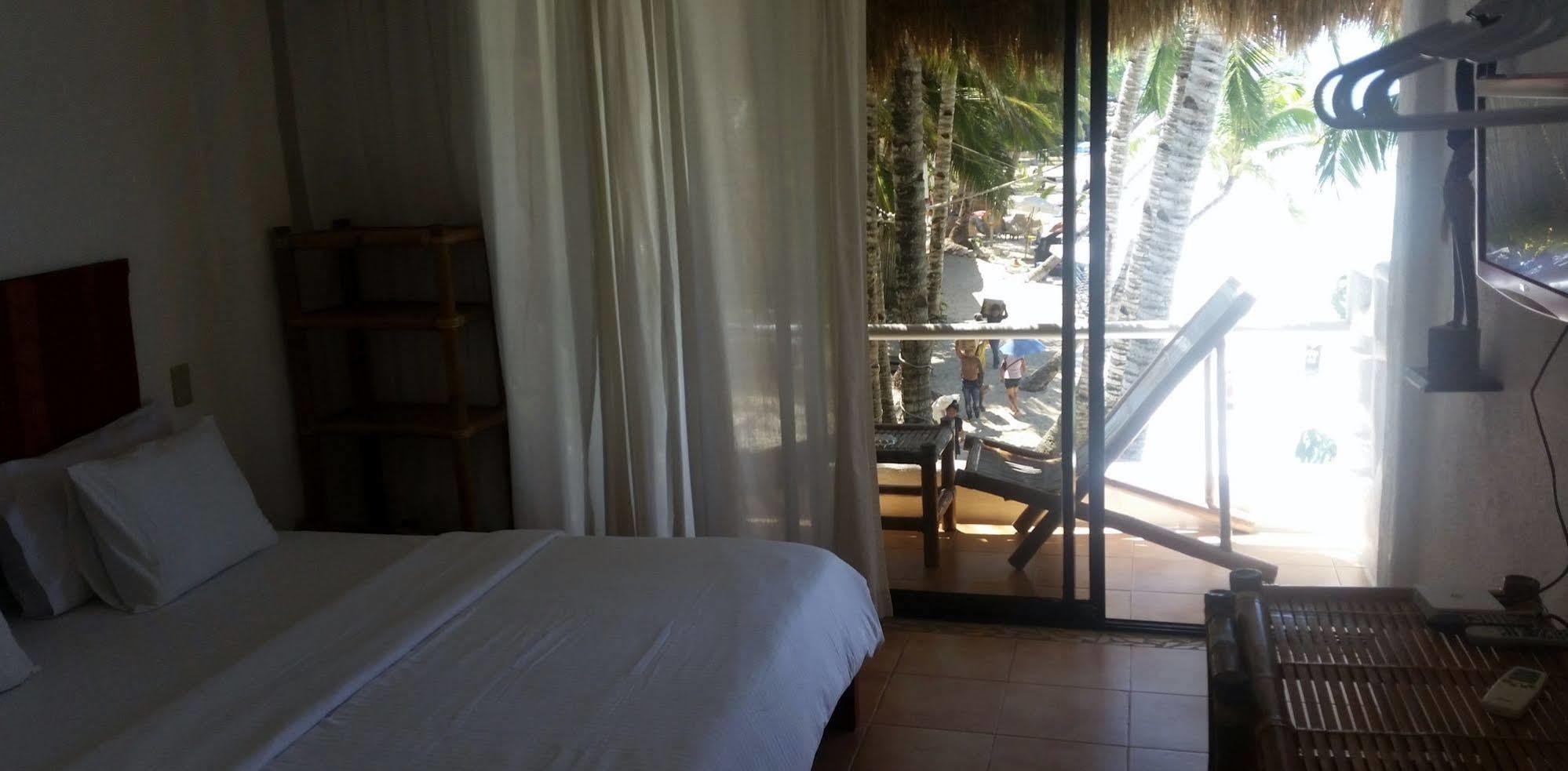Artista Beach Villa Balabag  Kültér fotó